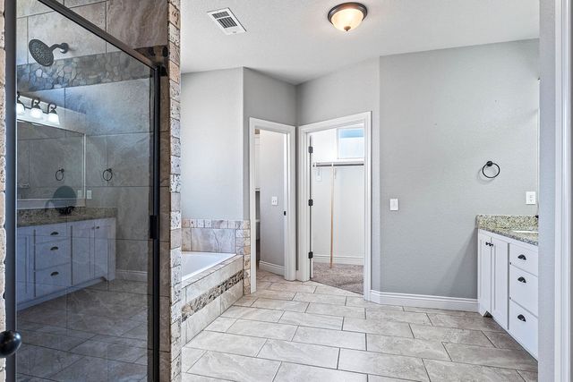 2512 S Horizon Boulevard, Rogers, AR 72758