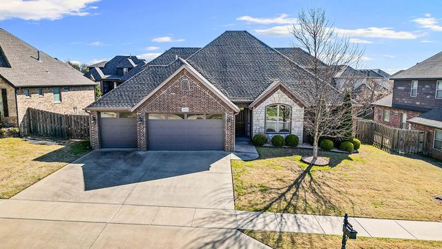 2512 S Horizon Boulevard, Rogers, AR 72758
