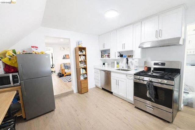 2045 Emerson St, Berkeley, CA 94703