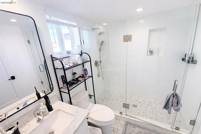 2045 Emerson St, Berkeley, CA 94703