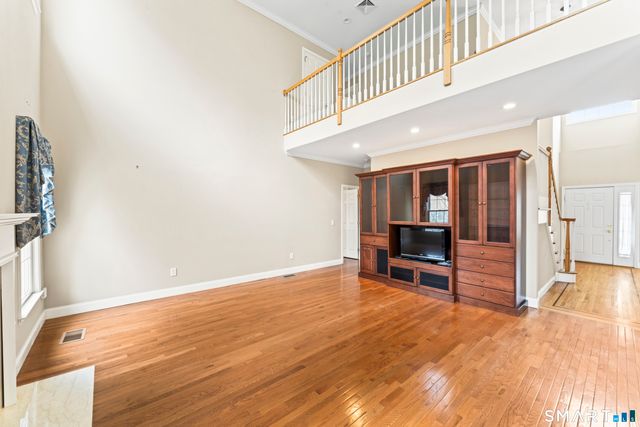 18 Spring Ridge Court 18, Danbury, CT 06811