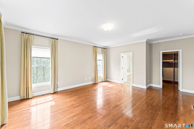 18 Spring Ridge Court 18, Danbury, CT 06811