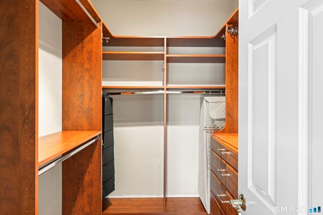 18 Spring Ridge Court 18, Danbury, CT 06811