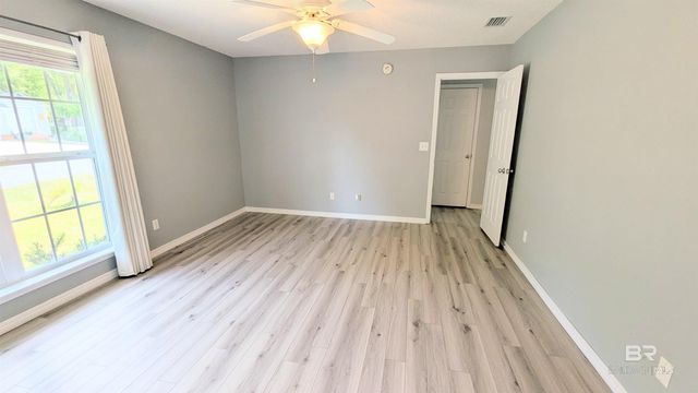 2758 Manuel Circle, Lillian, AL 36549