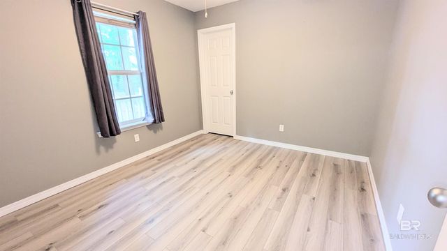 2758 Manuel Circle, Lillian, AL 36549