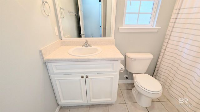 2758 Manuel Circle, Lillian, AL 36549