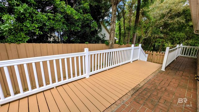 2758 Manuel Circle, Lillian, AL 36549