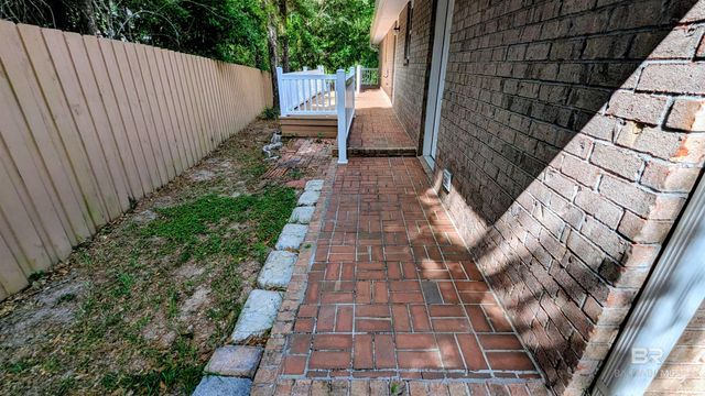 2758 Manuel Circle, Lillian, AL 36549