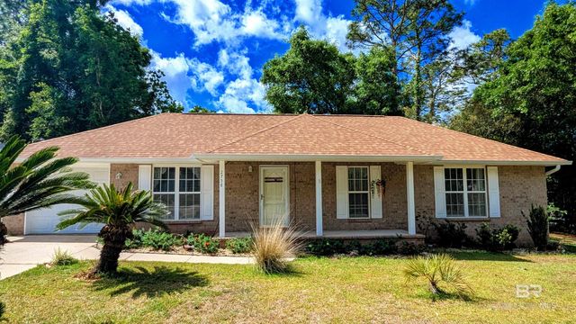 2758 Manuel Circle, Lillian, AL 36549