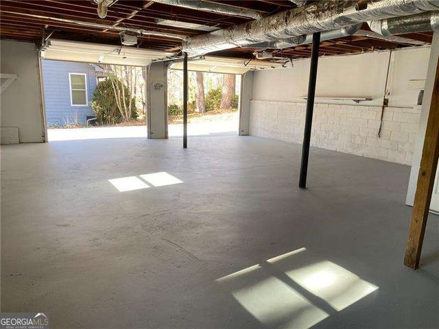 5825 Stonehaven Drive NW, Kennesaw, GA 30152