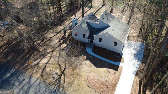 5825 Stonehaven Drive NW, Kennesaw, GA 30152