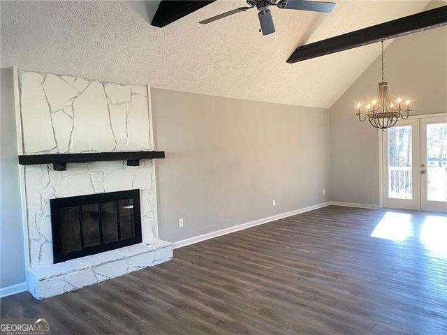 5825 Stonehaven Drive NW, Kennesaw, GA 30152