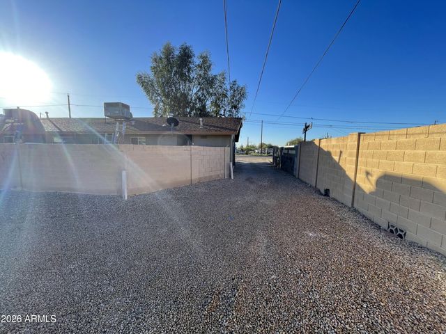 1328 W COCHISE Drive, Phoenix, AZ 85021