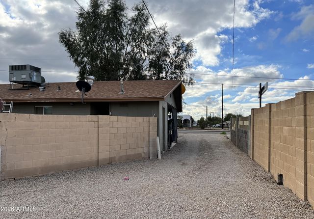 1328 W COCHISE Drive, Phoenix, AZ 85021