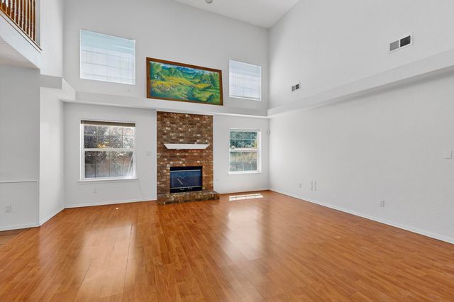 4600 WAYNESBORO Place NW, Albuquerque, NM 87120