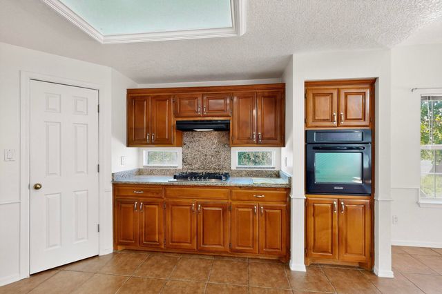 4600 WAYNESBORO Place NW, Albuquerque, NM 87120