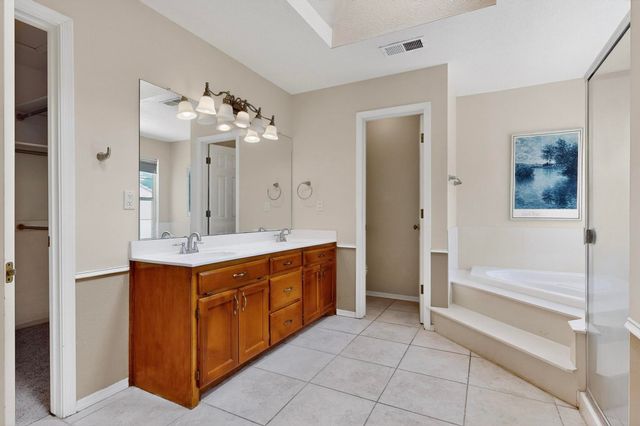 4600 WAYNESBORO Place NW, Albuquerque, NM 87120