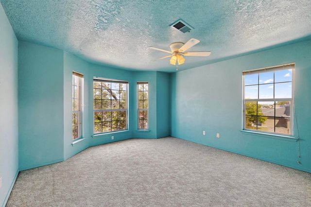 4600 WAYNESBORO Place NW, Albuquerque, NM 87120