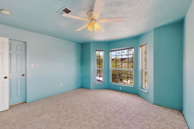 4600 WAYNESBORO Place NW, Albuquerque, NM 87120