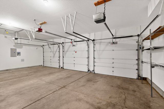 4600 WAYNESBORO Place NW, Albuquerque, NM 87120