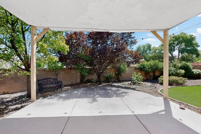 4600 WAYNESBORO Place NW, Albuquerque, NM 87120