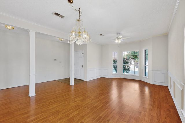 4600 WAYNESBORO Place NW, Albuquerque, NM 87120