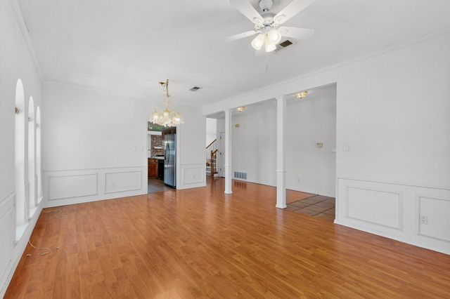 4600 WAYNESBORO Place NW, Albuquerque, NM 87120