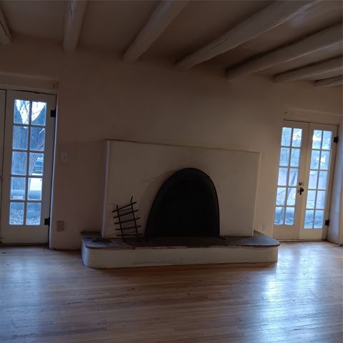 705 E Palace Avenue, Santa Fe, NM 87501