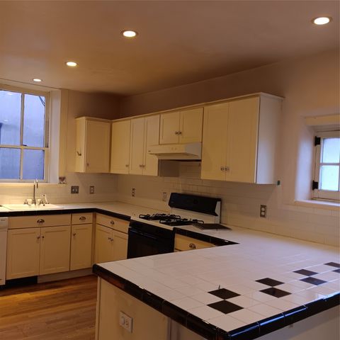 705 E Palace Avenue, Santa Fe, NM 87501