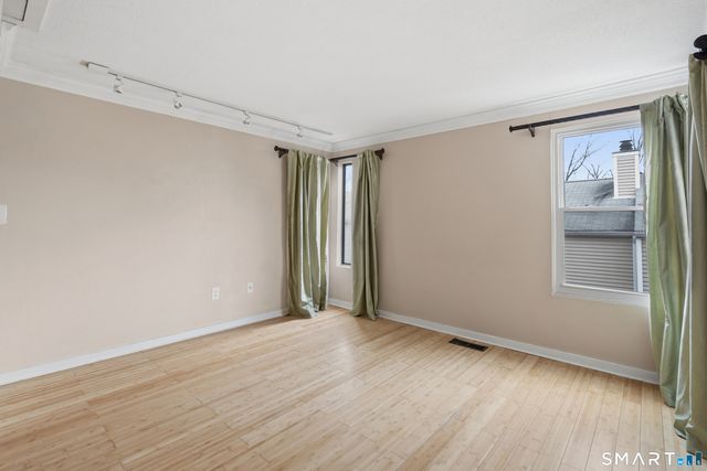 128 Shepards Knoll Drive 128, Hamden, CT 06514