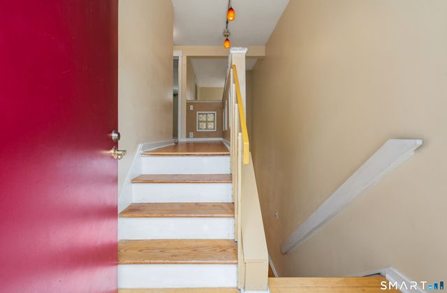 128 Shepards Knoll Drive 128, Hamden, CT 06514