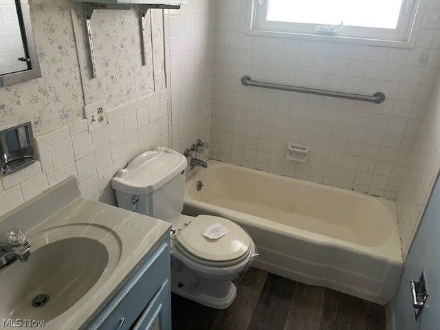 252 Kenmore Avenue, Toledo, OH 43609