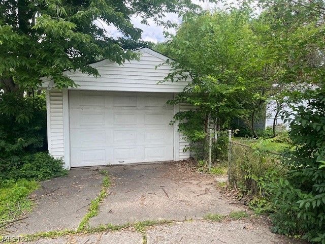 252 Kenmore Avenue, Toledo, OH 43609