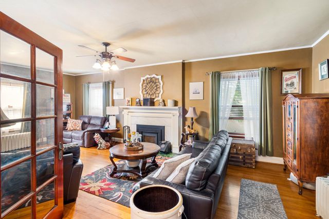 820 MAIN ST, Boonville, MO 65233