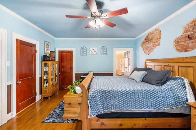 820 MAIN ST, Boonville, MO 65233