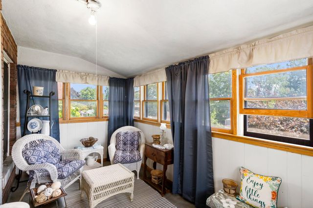 820 MAIN ST, Boonville, MO 65233