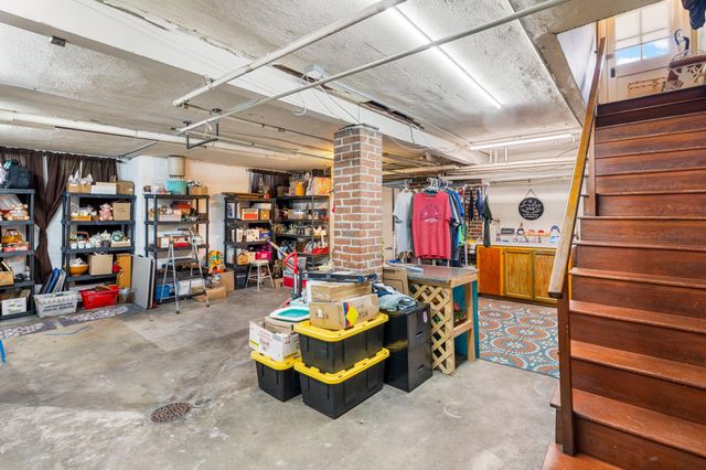820 MAIN ST, Boonville, MO 65233
