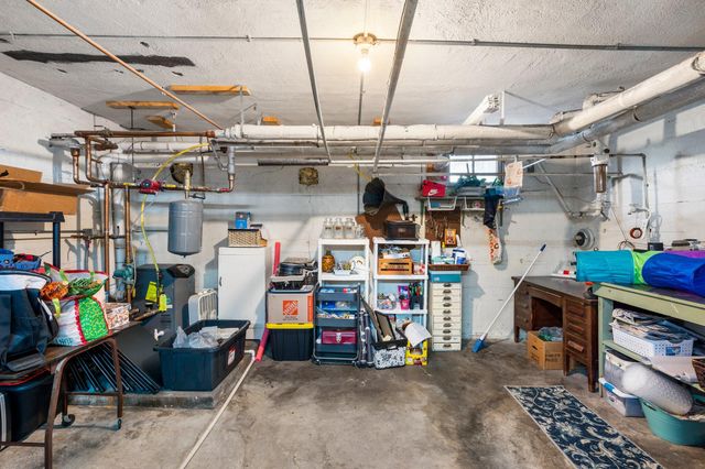 820 MAIN ST, Boonville, MO 65233