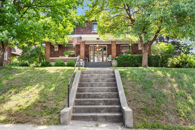 820 MAIN ST, Boonville, MO 65233