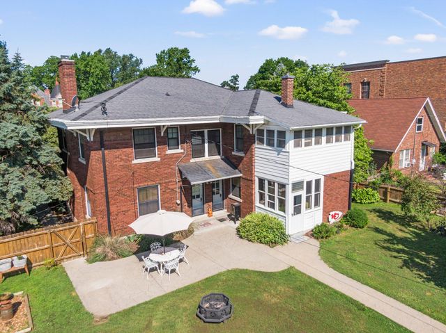 820 MAIN ST, Boonville, MO 65233