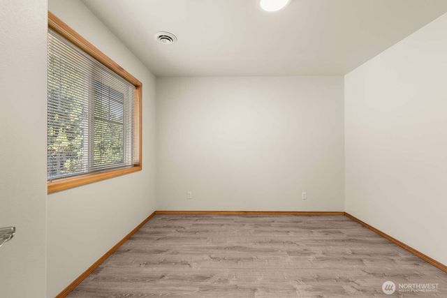 9926 SW 184th Way, Vashon, WA 98070