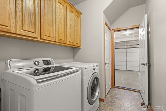 9926 SW 184th Way, Vashon, WA 98070