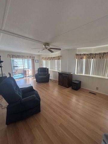 10 SE Guava Lane, Port St Lucie, FL 34952