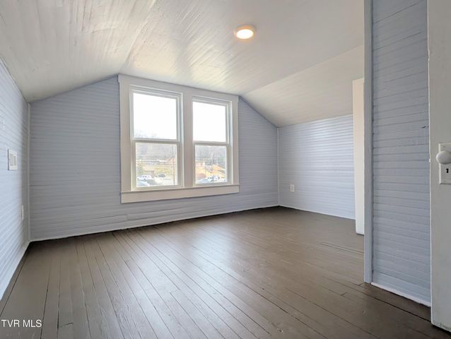 1749 South Us Highway 23, Weber City, VA 24290