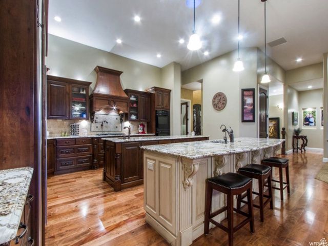 4378 S FOOTHILL DR, Bountiful, UT 84010