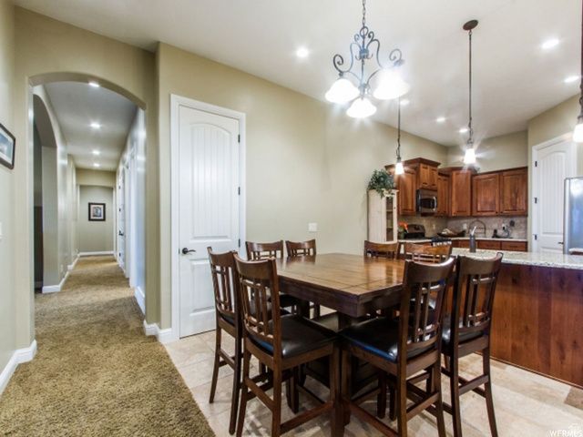 4378 S FOOTHILL DR, Bountiful, UT 84010