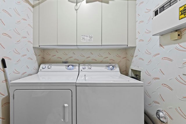 6907 Fountains Circle, Lake Worth, FL 33467