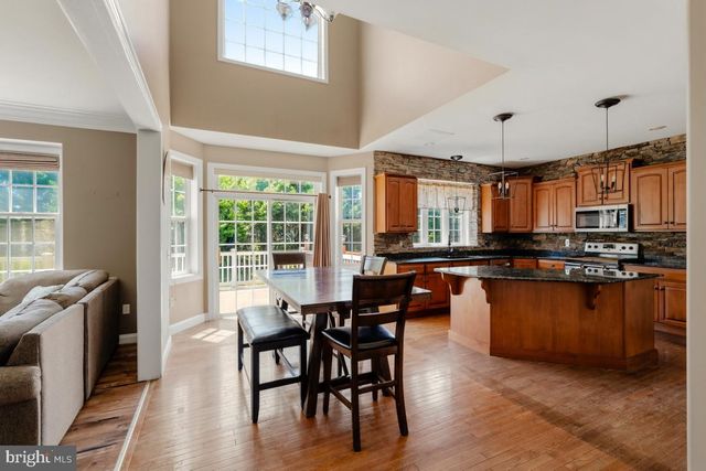 1195 MOUNT AIRY RD, Stevens, PA 17578