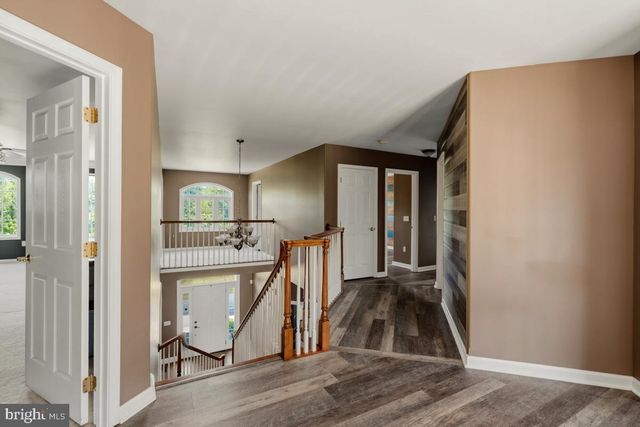1195 MOUNT AIRY RD, Stevens, PA 17578