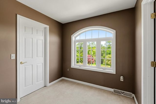 1195 MOUNT AIRY RD, Stevens, PA 17578